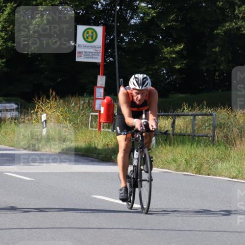 25.08.2024 - Elbe Triathlon Hamburg Fuchs,  Jonas http://msf.ph/oto/6866904 25.08.2024 10:57:23 Radfahren 1449, 1431, 714, 1712 meine-sportfotos.de