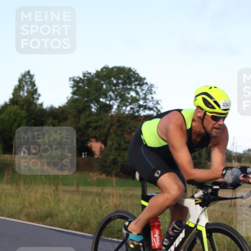 25.08.2024 - Elbe Triathlon Hamburg Fuchs,  Jonas http://msf.ph/oto/6866929 25.08.2024 09:27:22 Radfahren 235, 434, 387, 403 meine-sportfotos.de