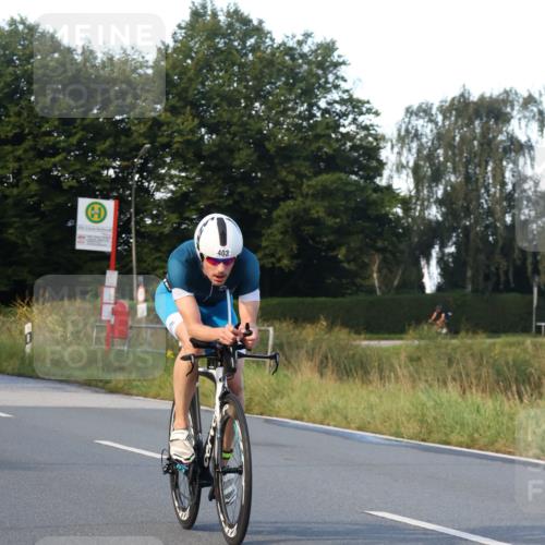 25.08.2024 - Elbe Triathlon Hamburg Fuchs,  Jonas http://msf.ph/oto/6866963 25.08.2024 09:27:29 Radfahren 387, 403, 157, 378 meine-sportfotos.de