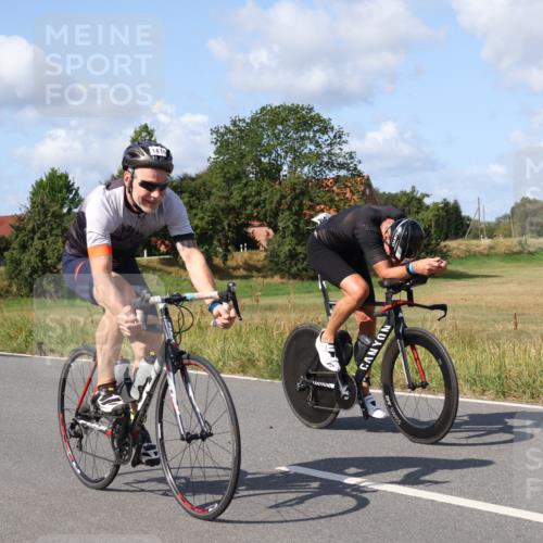 25.08.2024 - Elbe Triathlon Hamburg Fuchs,  Jonas http://msf.ph/oto/6866969 25.08.2024 10:57:33 Radfahren 1712, 1459, 1418, 1415, 565, 1575, 1430 meine-sportfotos.de