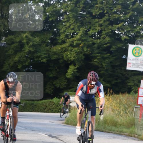 25.08.2024 - Elbe Triathlon Hamburg Fuchs,  Jonas http://msf.ph/oto/6866981 25.08.2024 09:27:32 Radfahren 403, 157, 378, 215, 163 meine-sportfotos.de