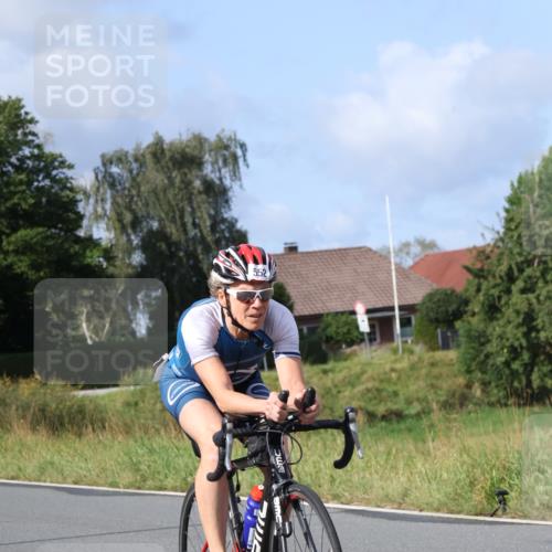 25.08.2024 - Elbe Triathlon Hamburg Fuchs,  Jonas http://msf.ph/oto/6866982 25.08.2024 10:15:38 Radfahren 381, 383, 552, 328 meine-sportfotos.de