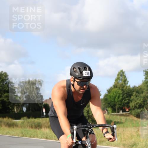 25.08.2024 - Elbe Triathlon Hamburg Fuchs,  Jonas http://msf.ph/oto/6867003 25.08.2024 10:15:40 Radfahren 552, 328 meine-sportfotos.de