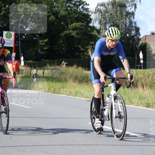 25.08.2024 - Elbe Triathlon Hamburg Fuchs,  Jonas http://msf.ph/oto/6867028 25.08.2024 10:57:39 Radfahren 1415, 565, 1575, 1430, 1583, 1445, 794, 1444 meine-sportfotos.de