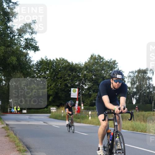 25.08.2024 - Elbe Triathlon Hamburg Fuchs,  Jonas http://msf.ph/oto/6867031 25.08.2024 09:27:37 Radfahren 157, 378, 215, 163 meine-sportfotos.de