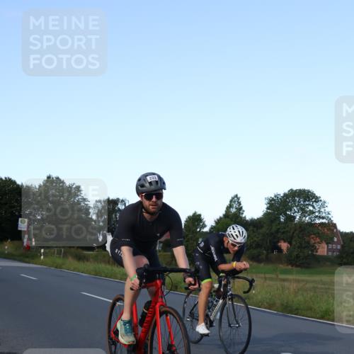25.08.2024 - Elbe Triathlon Hamburg Fuchs,  Jonas http://msf.ph/oto/6867061 25.08.2024 09:28:02 Radfahren 141, 41, 233, 150, 69, 207 meine-sportfotos.de