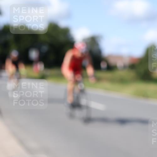 25.08.2024 - Elbe Triathlon Hamburg Fuchs,  Jonas http://msf.ph/oto/6867065 25.08.2024 10:57:42 Radfahren 565, 1575, 1430, 1583, 1445, 794, 1444, 1584 meine-sportfotos.de