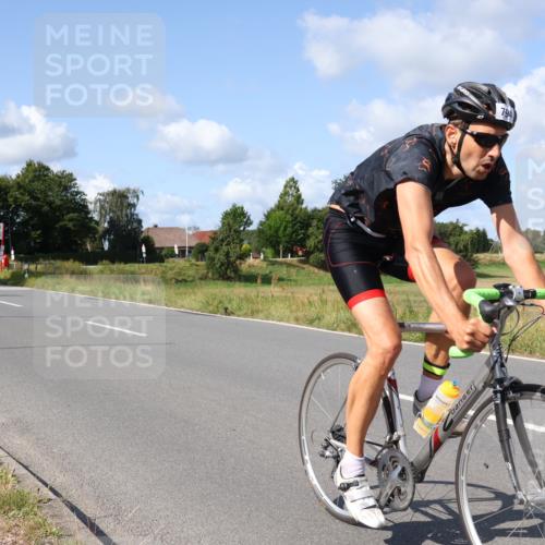 25.08.2024 - Elbe Triathlon Hamburg Fuchs,  Jonas http://msf.ph/oto/6867084 25.08.2024 10:57:43 Radfahren 565, 1575, 1430, 1583, 1445, 794, 1444, 1584, 1706 meine-sportfotos.de
