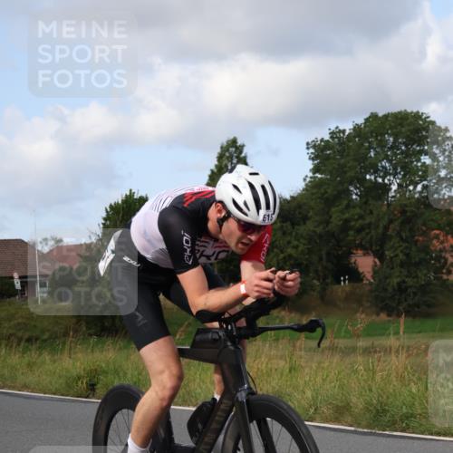 25.08.2024 - Elbe Triathlon Hamburg Fuchs,  Jonas http://msf.ph/oto/6867097 25.08.2024 10:16:26 Radfahren 615, 220 meine-sportfotos.de