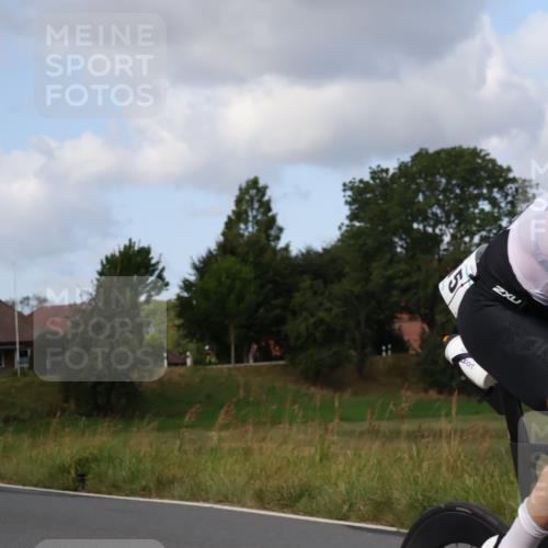 25.08.2024 - Elbe Triathlon Hamburg Fuchs,  Jonas http://msf.ph/oto/6867100 25.08.2024 10:16:26 Radfahren 615, 220 meine-sportfotos.de