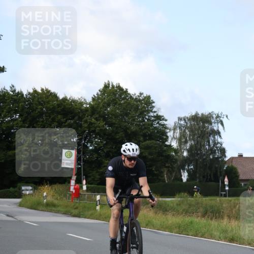25.08.2024 - Elbe Triathlon Hamburg Fuchs,  Jonas http://msf.ph/oto/6867104 25.08.2024 10:16:29 Radfahren 615, 220 meine-sportfotos.de