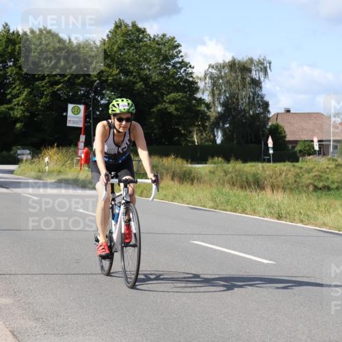 25.08.2024 - Elbe Triathlon Hamburg Fuchs,  Jonas http://msf.ph/oto/6867107 25.08.2024 10:57:46 Radfahren 1583, 1445, 794, 1444, 1584, 1706, 151 meine-sportfotos.de