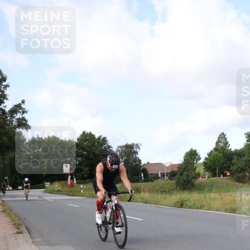 25.08.2024 - Elbe Triathlon Hamburg Fuchs,  Jonas http://msf.ph/oto/6867139 25.08.2024 10:16:38 Radfahren 401, 431, 214 meine-sportfotos.de