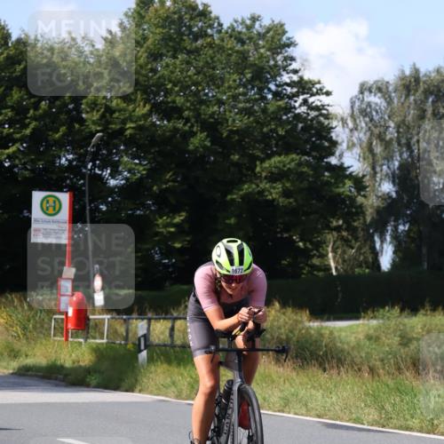 25.08.2024 - Elbe Triathlon Hamburg Fuchs,  Jonas http://msf.ph/oto/6867212 25.08.2024 10:58:13 Radfahren 1593, 1672, 676, 1503 meine-sportfotos.de
