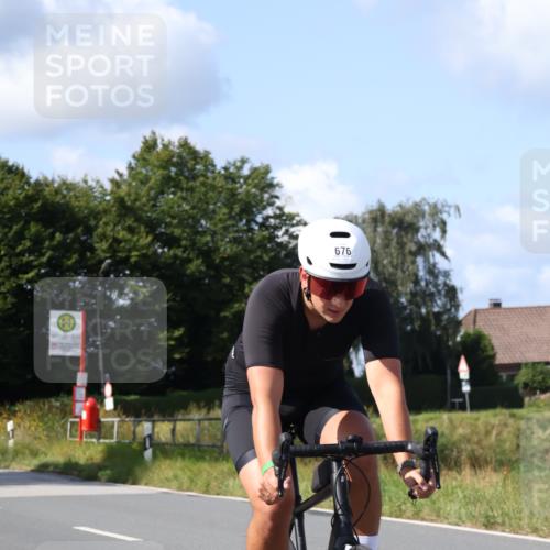 25.08.2024 - Elbe Triathlon Hamburg Fuchs,  Jonas http://msf.ph/oto/6867245 25.08.2024 10:58:15 Radfahren 1593, 1672, 676, 1503 meine-sportfotos.de
