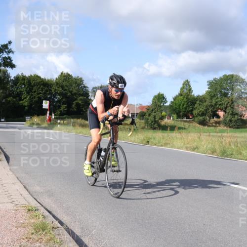 25.08.2024 - Elbe Triathlon Hamburg Fuchs,  Jonas http://msf.ph/oto/6867269 25.08.2024 10:17:03 Radfahren 407, 543 meine-sportfotos.de