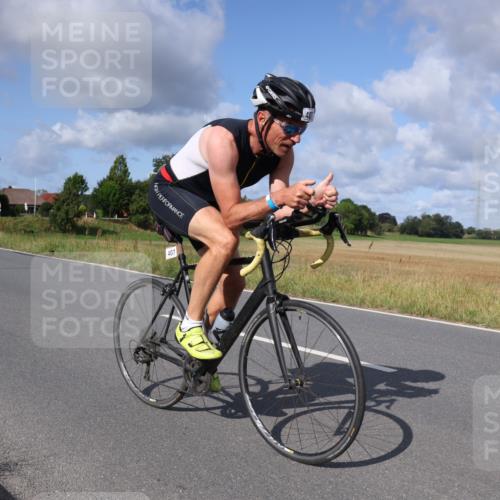 25.08.2024 - Elbe Triathlon Hamburg Fuchs,  Jonas http://msf.ph/oto/6867274 25.08.2024 10:17:03 Radfahren 407, 543 meine-sportfotos.de