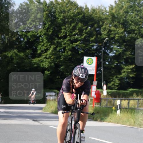 25.08.2024 - Elbe Triathlon Hamburg Fuchs,  Jonas http://msf.ph/oto/6867284 25.08.2024 10:17:09 Radfahren 543 meine-sportfotos.de