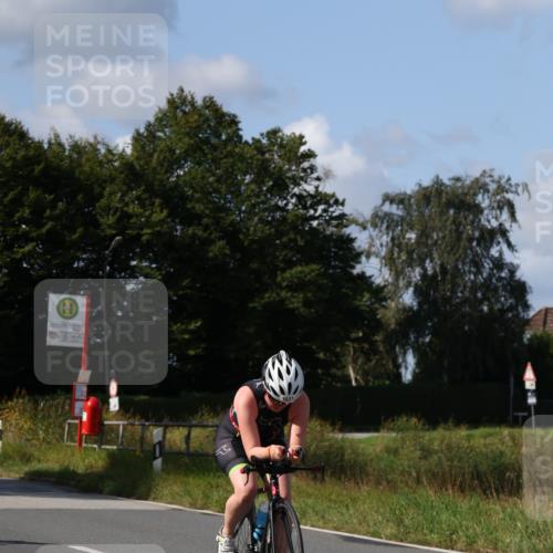 25.08.2024 - Elbe Triathlon Hamburg Fuchs,  Jonas http://msf.ph/oto/6867334 25.08.2024 10:59:01 Radfahren 1588, 1643, 1631, 1645 meine-sportfotos.de