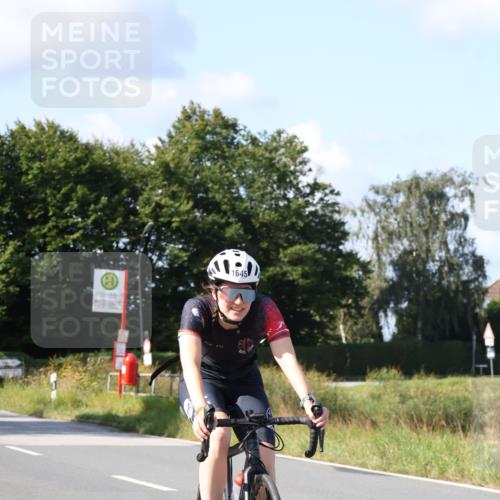 25.08.2024 - Elbe Triathlon Hamburg Fuchs,  Jonas http://msf.ph/oto/6867345 25.08.2024 10:59:03 Radfahren 1588, 1643, 1631, 1645 meine-sportfotos.de