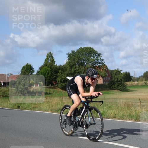 25.08.2024 - Elbe Triathlon Hamburg Fuchs,  Jonas http://msf.ph/oto/6867351 25.08.2024 10:17:20 Radfahren 508, 616 meine-sportfotos.de