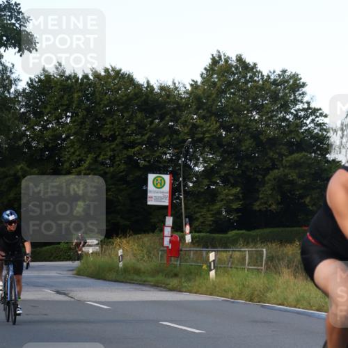 25.08.2024 - Elbe Triathlon Hamburg Fuchs,  Jonas http://msf.ph/oto/6867387 25.08.2024 09:28:36 Radfahren 431, 368, 421, 333, 341, 130, 388, 251 meine-sportfotos.de