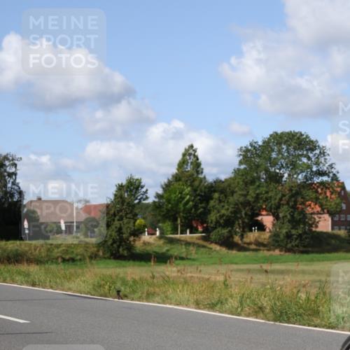 25.08.2024 - Elbe Triathlon Hamburg Fuchs,  Jonas http://msf.ph/oto/6867393 25.08.2024 10:59:24 Radfahren 1438, 455, 1403, 1598 meine-sportfotos.de