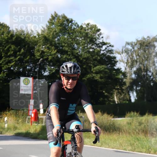 25.08.2024 - Elbe Triathlon Hamburg Fuchs,  Jonas http://msf.ph/oto/6867398 25.08.2024 10:59:25 Radfahren 1438, 455, 1403, 1598 meine-sportfotos.de