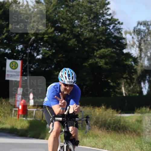 25.08.2024 - Elbe Triathlon Hamburg Fuchs,  Jonas http://msf.ph/oto/6867509 25.08.2024 10:59:57 Radfahren 1536, 1410, 1719 meine-sportfotos.de