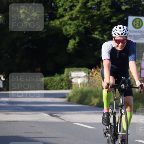 25.08.2024 - Elbe Triathlon Hamburg Fuchs,  Jonas http://msf.ph/oto/6867522 25.08.2024 09:28:52 Radfahren 290, 376, 381, 317, 154 meine-sportfotos.de