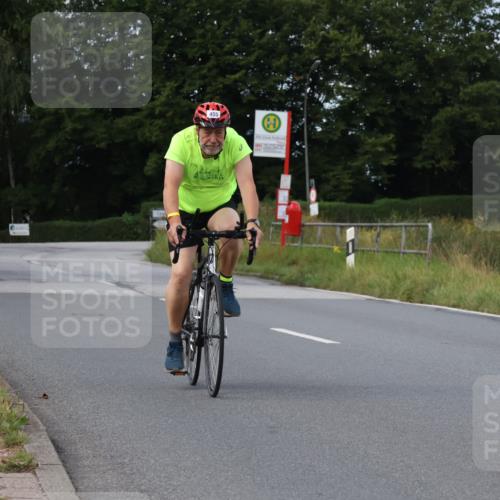 25.08.2024 - Elbe Triathlon Hamburg Fuchs,  Jonas http://msf.ph/oto/6867527 25.08.2024 10:18:10 Radfahren 406, 371, 455 meine-sportfotos.de