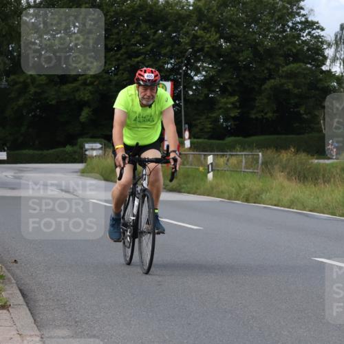 25.08.2024 - Elbe Triathlon Hamburg Fuchs,  Jonas http://msf.ph/oto/6867531 25.08.2024 10:18:10 Radfahren 406, 371, 455 meine-sportfotos.de