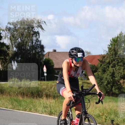 25.08.2024 - Elbe Triathlon Hamburg Fuchs,  Jonas http://msf.ph/oto/6867548 25.08.2024 11:00:02 Radfahren 1410, 1719, 690 meine-sportfotos.de