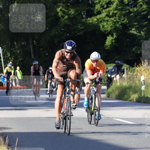 25.08.2024 - Elbe Triathlon Hamburg Fuchs,  Jonas http://msf.ph/oto/6867559 25.08.2024 09:29:04 Radfahren 154, 152, 442, 418, 528, 111, 211 meine-sportfotos.de