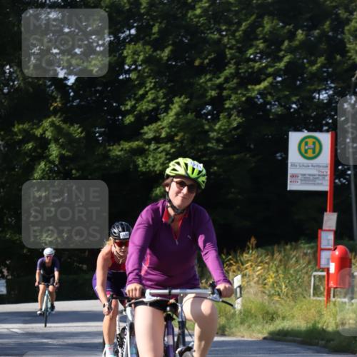 25.08.2024 - Elbe Triathlon Hamburg Fuchs,  Jonas http://msf.ph/oto/6867588 25.08.2024 11:00:10 Radfahren 690, 1630, 1511, 1690, 1557 meine-sportfotos.de