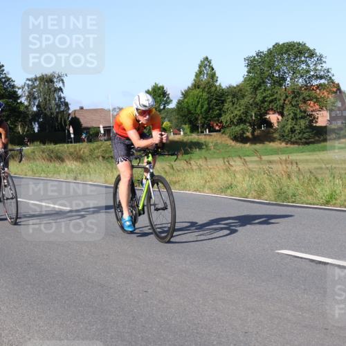 25.08.2024 - Elbe Triathlon Hamburg Fuchs,  Jonas http://msf.ph/oto/6867594 25.08.2024 09:29:06 Radfahren 152, 442, 418, 528, 111, 211 meine-sportfotos.de