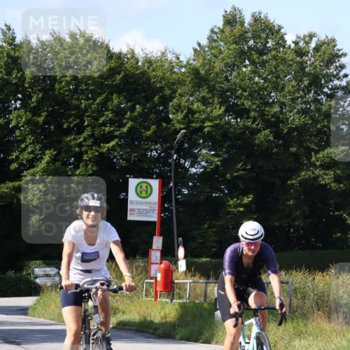 25.08.2024 - Elbe Triathlon Hamburg Fuchs,  Jonas http://msf.ph/oto/6867609 25.08.2024 11:00:15 Radfahren 1630, 1511, 1690, 1557, 1484 meine-sportfotos.de