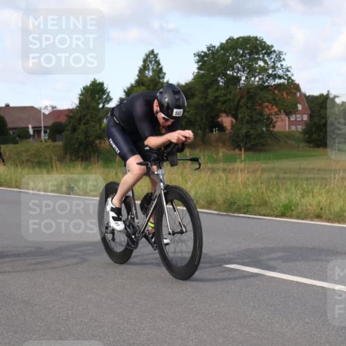 25.08.2024 - Elbe Triathlon Hamburg Fuchs,  Jonas http://msf.ph/oto/6867610 25.08.2024 10:18:28 Radfahren 544, 602, 276 meine-sportfotos.de