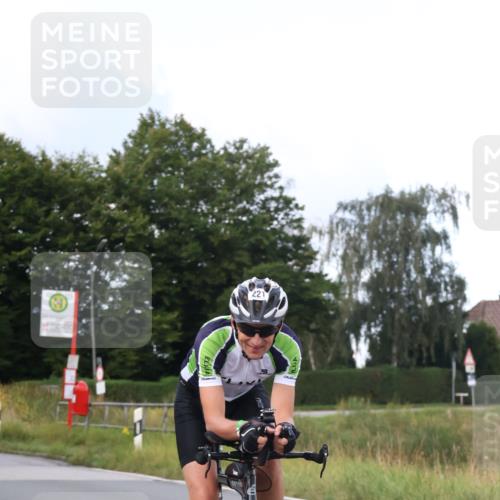 25.08.2024 - Elbe Triathlon Hamburg Fuchs,  Jonas http://msf.ph/oto/6867651 25.08.2024 10:18:52 Radfahren 418, 221 meine-sportfotos.de