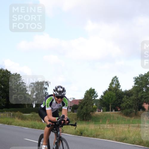 25.08.2024 - Elbe Triathlon Hamburg Fuchs,  Jonas http://msf.ph/oto/6867657 25.08.2024 10:18:52 Radfahren 418, 221 meine-sportfotos.de