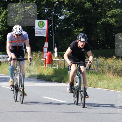 25.08.2024 - Elbe Triathlon Hamburg Fuchs,  Jonas http://msf.ph/oto/6867673 25.08.2024 11:00:46 Radfahren 750, 1610, 1463 meine-sportfotos.de