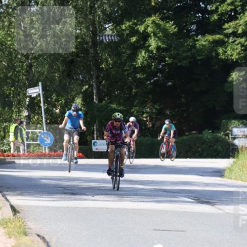 25.08.2024 - Elbe Triathlon Hamburg Fuchs,  Jonas http://msf.ph/oto/6867707 25.08.2024 11:00:52 Radfahren 1610, 1463, 1692 meine-sportfotos.de