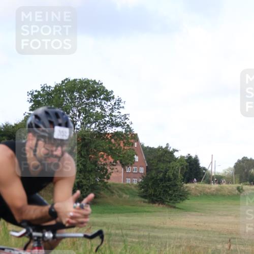 25.08.2024 - Elbe Triathlon Hamburg Fuchs,  Jonas http://msf.ph/oto/6867742 25.08.2024 10:19:29 Radfahren 563, 609, 640, 658, 575, 352, 423, 581, 567 meine-sportfotos.de