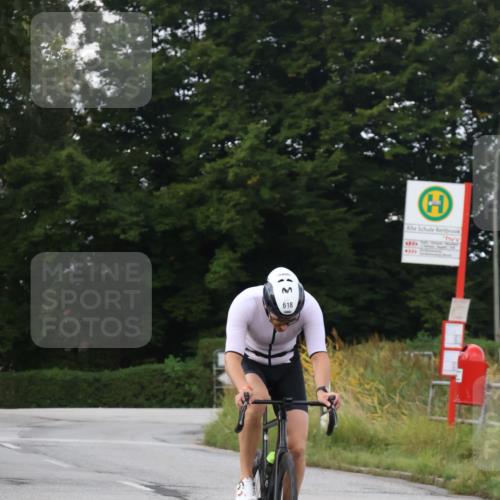 25.08.2024 - Elbe Triathlon Hamburg Fuchs,  Jonas http://msf.ph/oto/6867810 25.08.2024 10:19:42 Radfahren 532, 597, 618, 393 meine-sportfotos.de