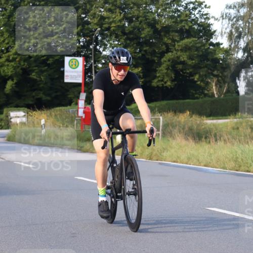25.08.2024 - Elbe Triathlon Hamburg Fuchs,  Jonas http://msf.ph/oto/6867847 25.08.2024 09:29:33 Radfahren 135, 359, 357 meine-sportfotos.de
