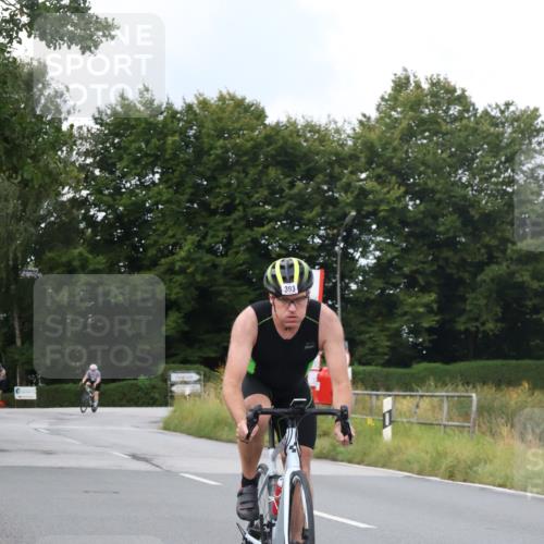 25.08.2024 - Elbe Triathlon Hamburg Fuchs,  Jonas http://msf.ph/oto/6867850 25.08.2024 10:19:45 Radfahren 618, 393, 374, 594 meine-sportfotos.de
