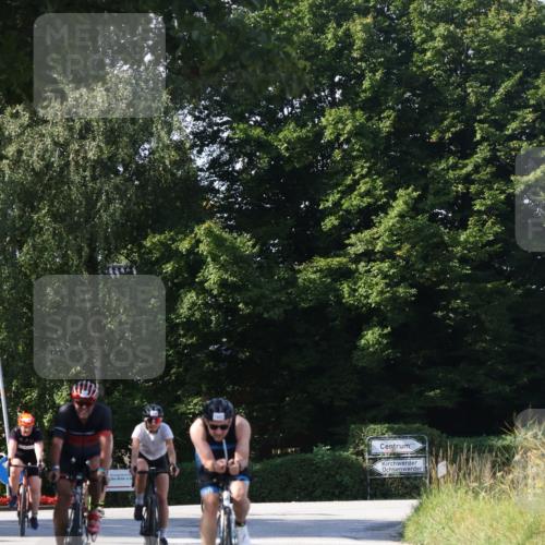 25.08.2024 - Elbe Triathlon Hamburg Fuchs,  Jonas http://msf.ph/oto/6867861 25.08.2024 11:01:20 Radfahren 1540, 1687, 1582, 1452, 1455, 1694, 1448 meine-sportfotos.de