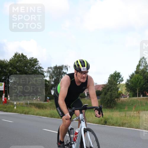 25.08.2024 - Elbe Triathlon Hamburg Fuchs,  Jonas http://msf.ph/oto/6867862 25.08.2024 10:19:45 Radfahren 618, 393, 374, 594 meine-sportfotos.de
