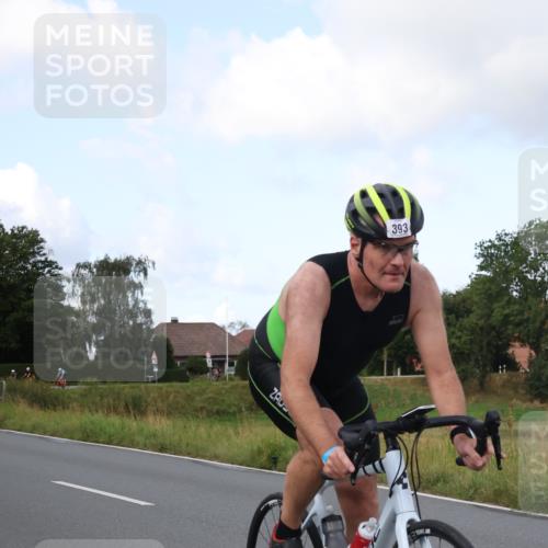 25.08.2024 - Elbe Triathlon Hamburg Fuchs,  Jonas http://msf.ph/oto/6867866 25.08.2024 10:19:46 Radfahren 618, 393, 374, 594, 499 meine-sportfotos.de