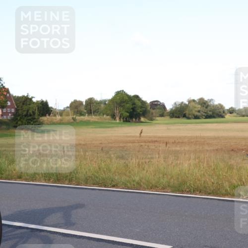 25.08.2024 - Elbe Triathlon Hamburg Fuchs,  Jonas http://msf.ph/oto/6867867 25.08.2024 09:29:33 Radfahren 135, 359, 357 meine-sportfotos.de